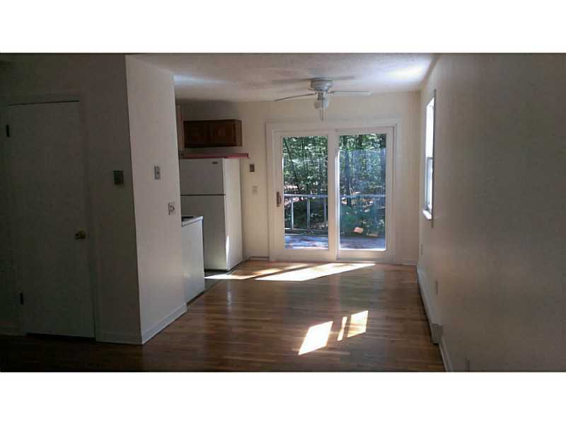 604 Main Street Hopkinton, RI 02832 - Photo 11 of 19 Dining Room.