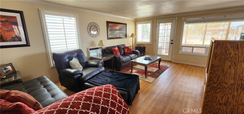 5120 Colorado River Road Blythe, CA 92225 - Photo 30 of 57 Primary house living room with riverfront view
