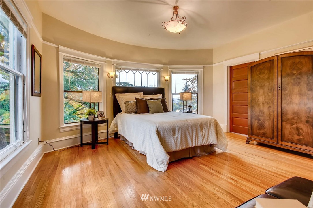 1136 31st Avenue South Seattle, WA 98144 - Photo 14 of 25