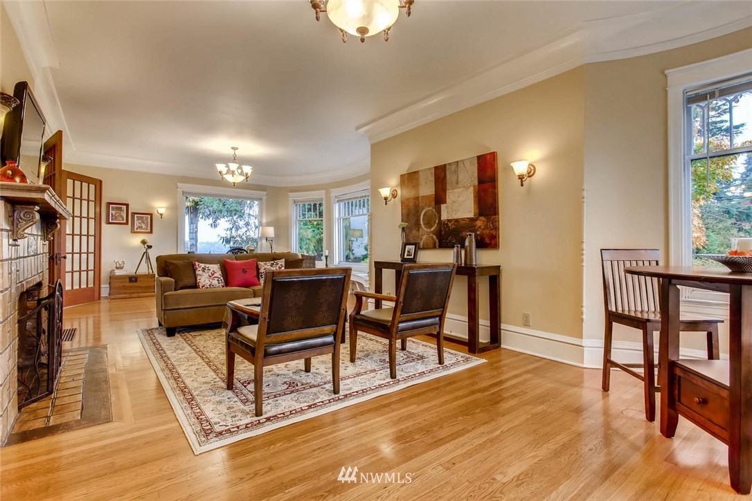 1136 31st Avenue South Seattle, WA 98144 - Photo 4 of 25