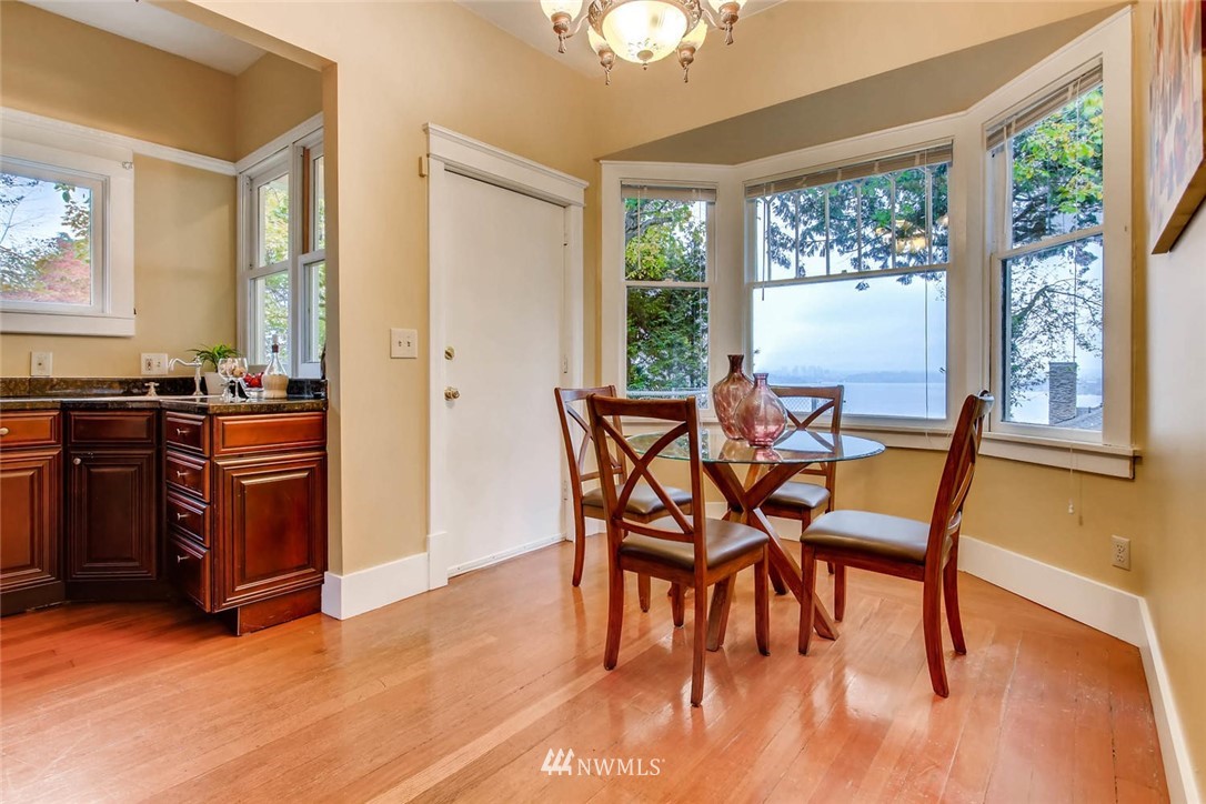 1136 31st Avenue South Seattle, WA 98144 - Photo 10 of 25