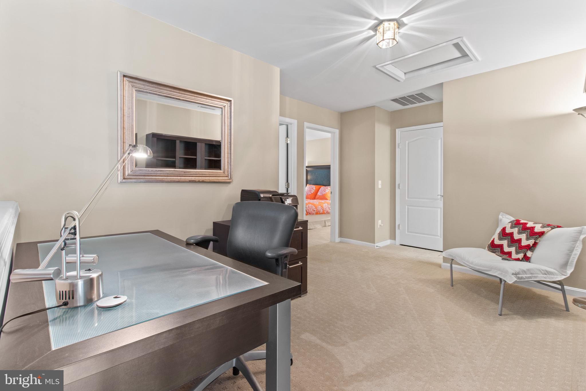 706 Darlow Drive Annapolis, MD 21409 - Photo 19 of 34 Upper level loft area