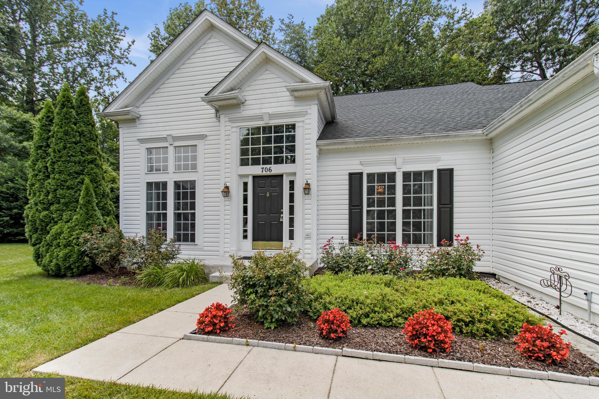 706 Darlow Drive Annapolis, MD 21409 - Photo 2 of 34 Picture perfect colonial in 55+ community