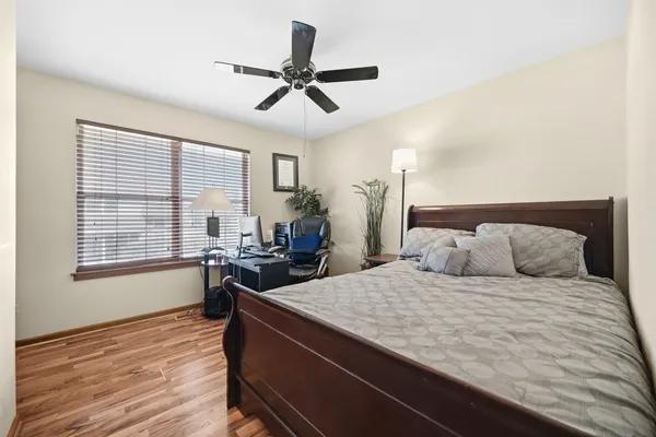 $279,900 | 16054 85th Place, Tinley Park, IL 60487