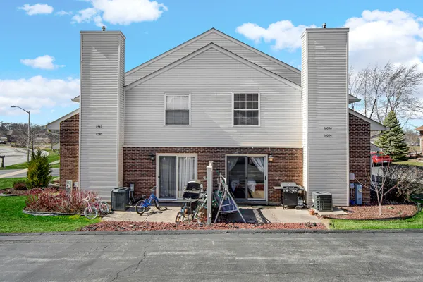 $279,900 | 16054 85th Place, Tinley Park, IL 60487