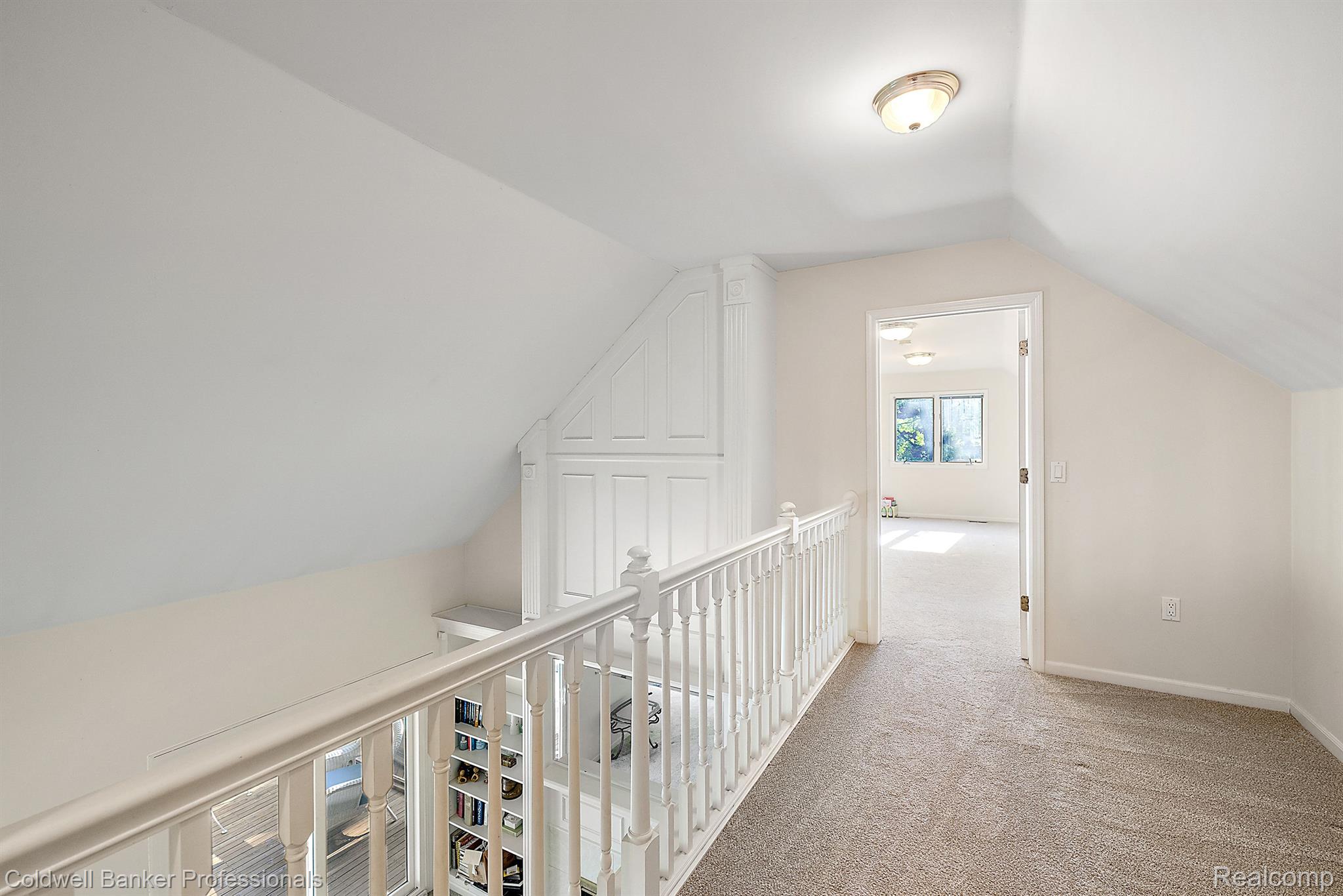 276 East Gunn Road Rochester, MI 48306 - Photo 42 of 53 Gallery Image 42