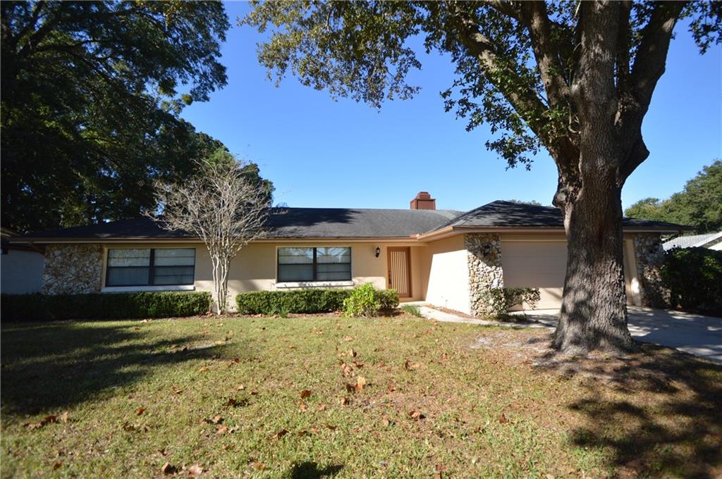 533 Riviera Drive Altamonte Springs, FL 32701 - Photo 1 of 1 a front view of a house with a yard