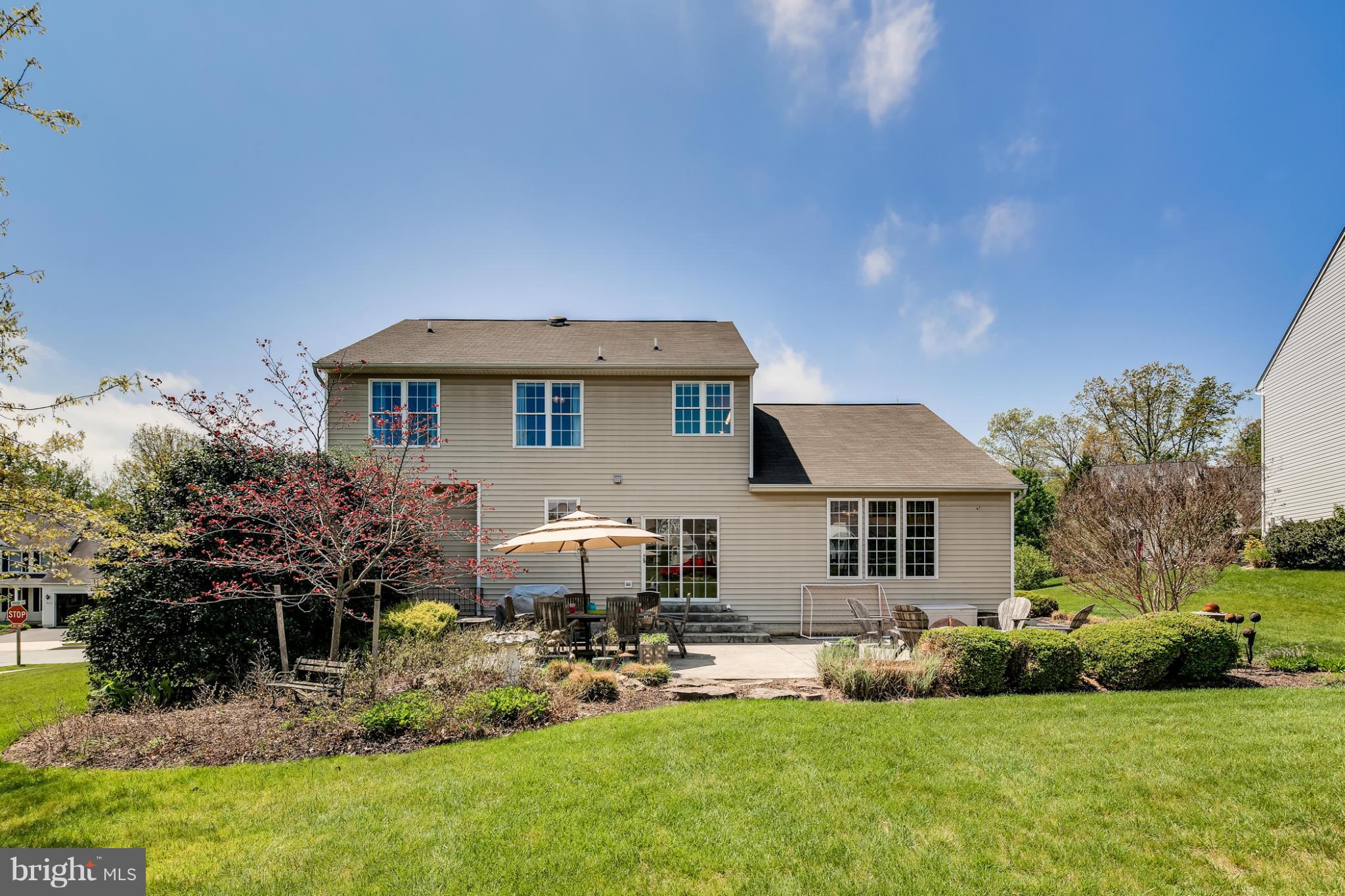902 Longbow Road Mount Airy, MD 21771 - Photo 3 of 30 Exterior (Rear)