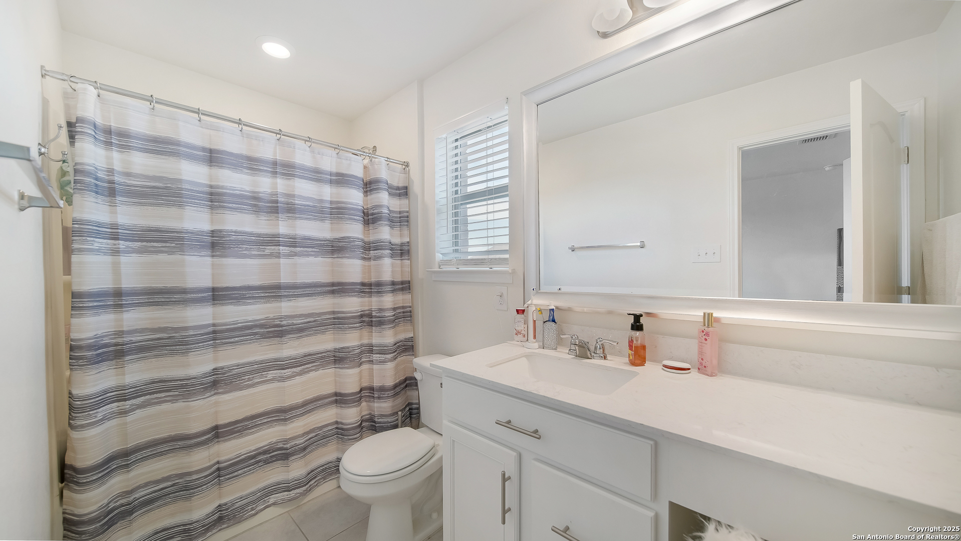 350 Colonial Universal City, TX 78148 - Photo 24 of 27