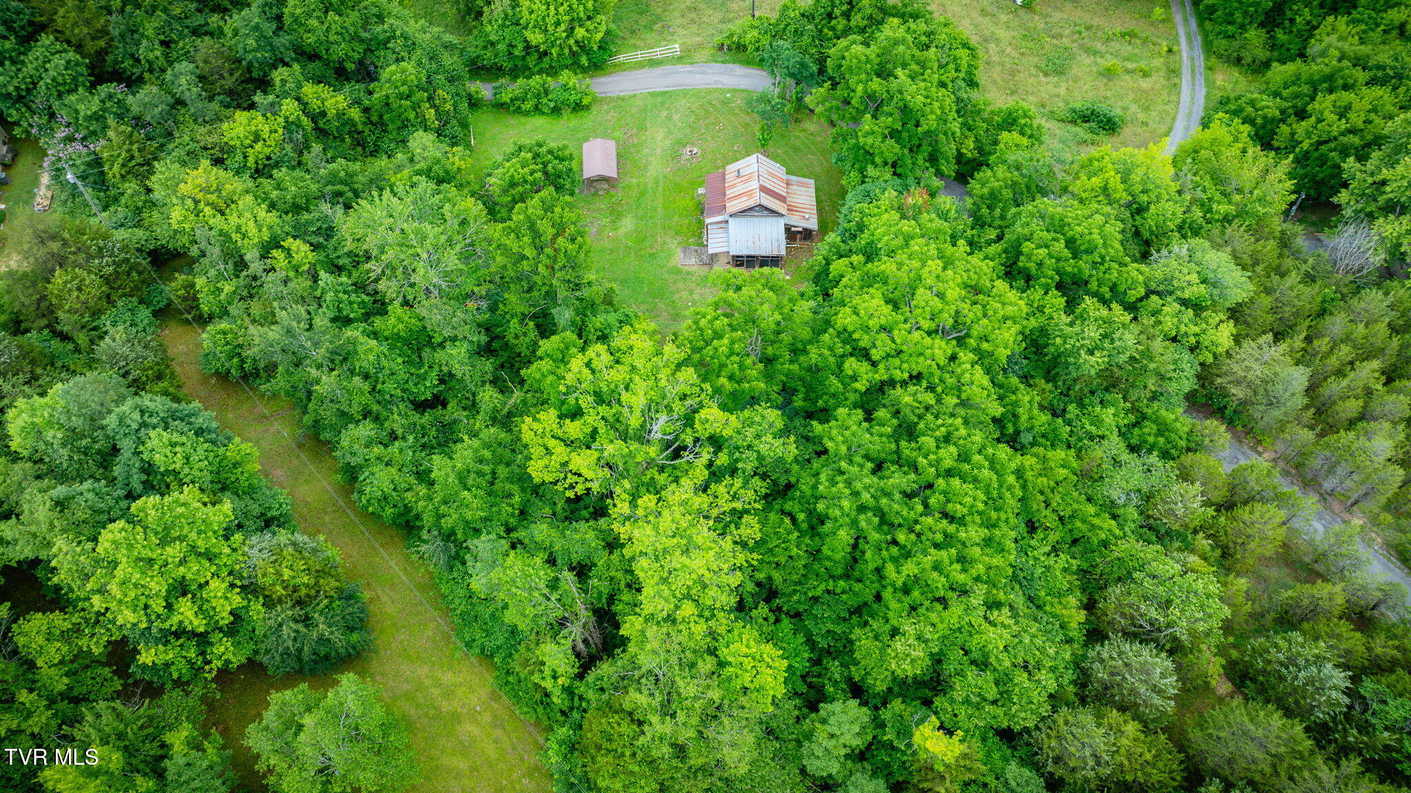 284 Buzzard Roost Road Bulls Gap, TN 37711 - Photo 16 of 17 005