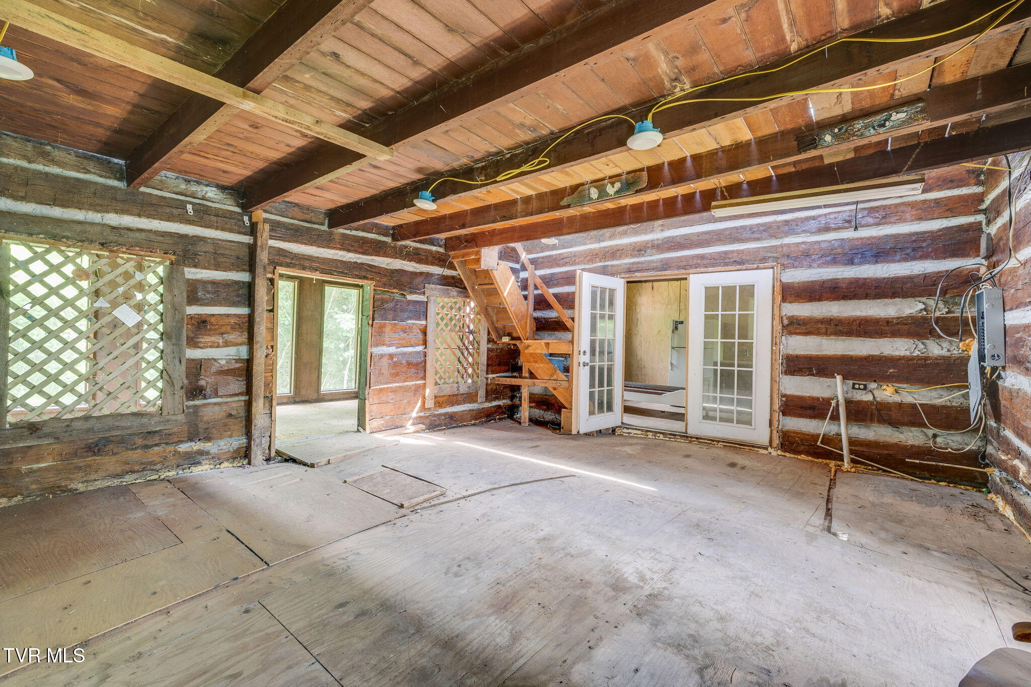 284 Buzzard Roost Road Bulls Gap, TN 37711 - Photo 5 of 17 102