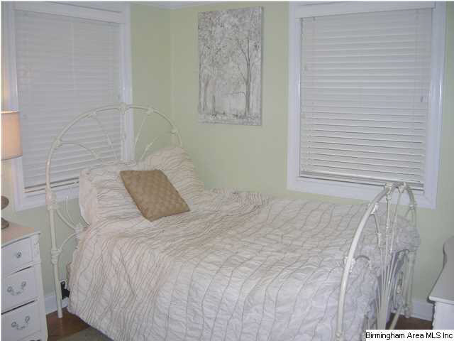 620 Strathmore Road Birmingham, AL 35213 - Photo 7 of 23