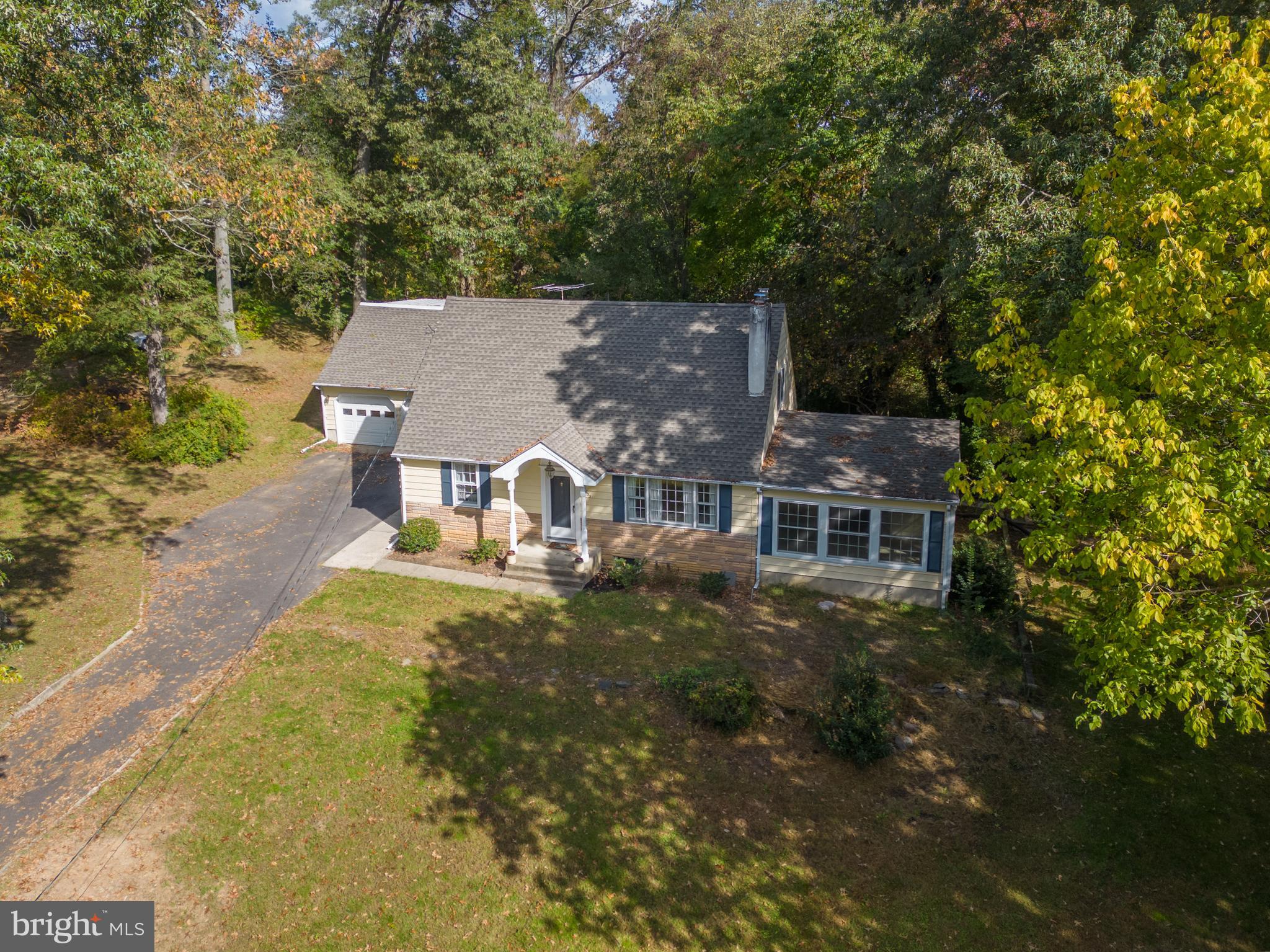 333 Ellisdale Road Chesterfield, NJ 08515 - Photo 11 of 56