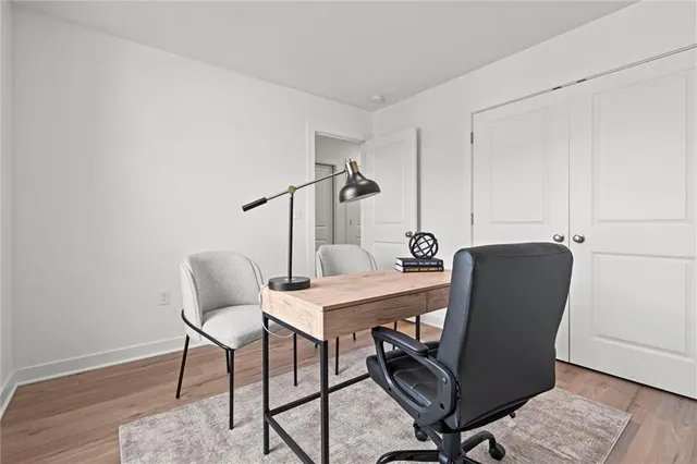 $299,000 | 9308 North Lenox Place, Kansas City, MO 64154