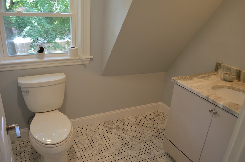 11 Katherine Road Stoneham, MA 02180 - Photo 19 of 28 Gallery Image 19