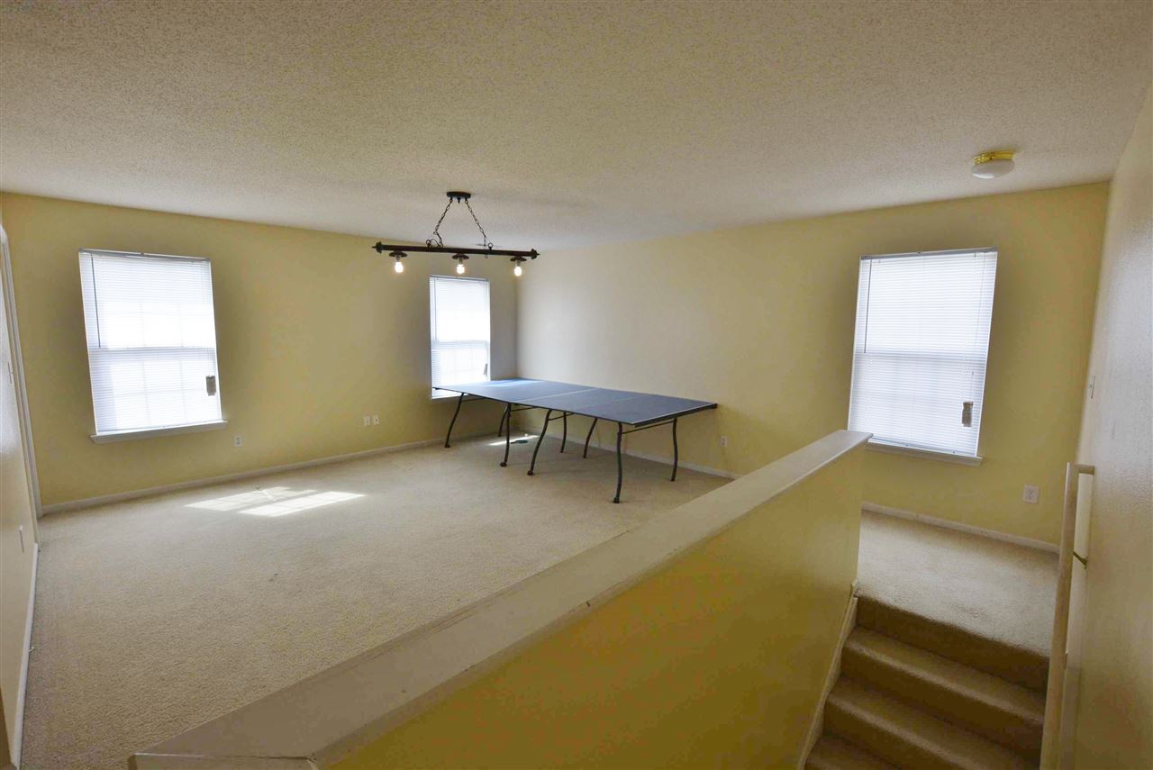 1037 Springwater Road Kokomo, IN 46902 - Photo 2 of 9