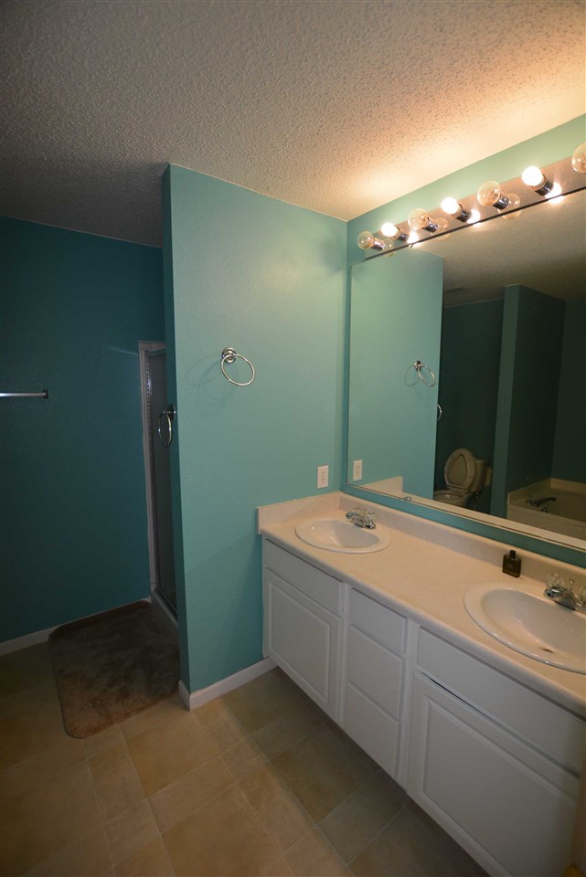 1037 Springwater Road Kokomo, IN 46902 - Photo 6 of 9