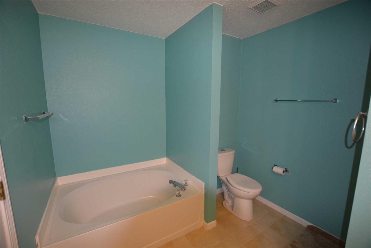 1037 Springwater Road Kokomo, IN 46902 - Photo 7 of 9