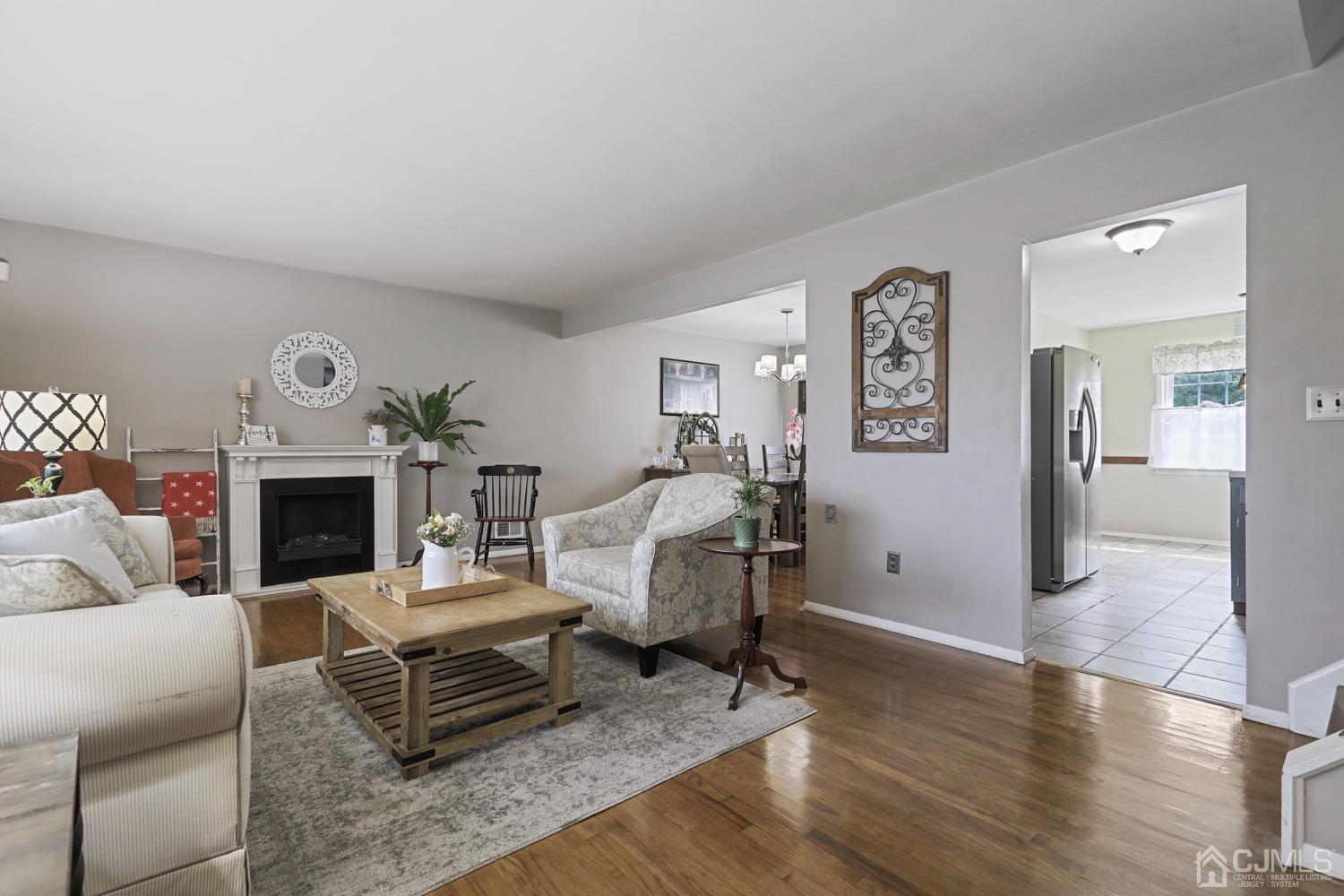 28 Seneca Road Old Bridge, NJ 08857 - Photo 6 of 29 Gallery Image 6