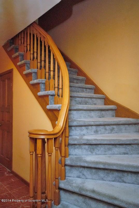 1558 Summit Lake Road Clarks Summit, PA 18411 - Photo 17 of 46 Gallery Image 17