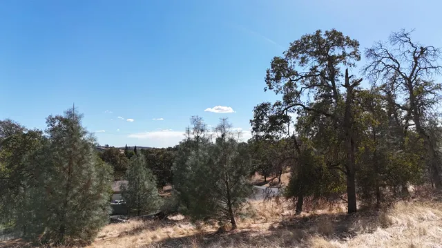 $199,980 | 9816 Deer Hollow Trail, Browns Valley, CA 95918
