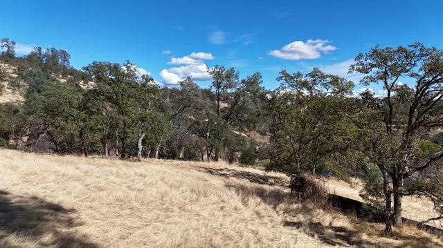 $199,980 | 9816 Deer Hollow Trail, Browns Valley, CA 95918