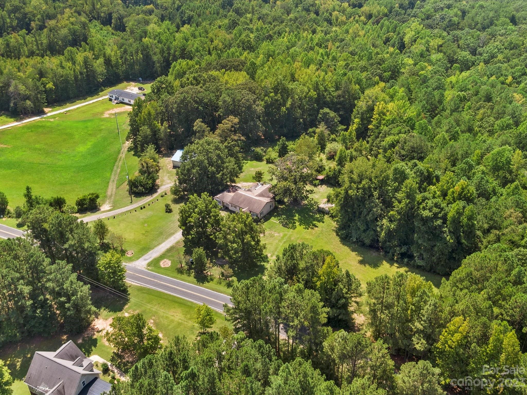 1893 Piedmont Road Blacksburg, SC 29702 - Photo 3 of 20 Gallery Image 3