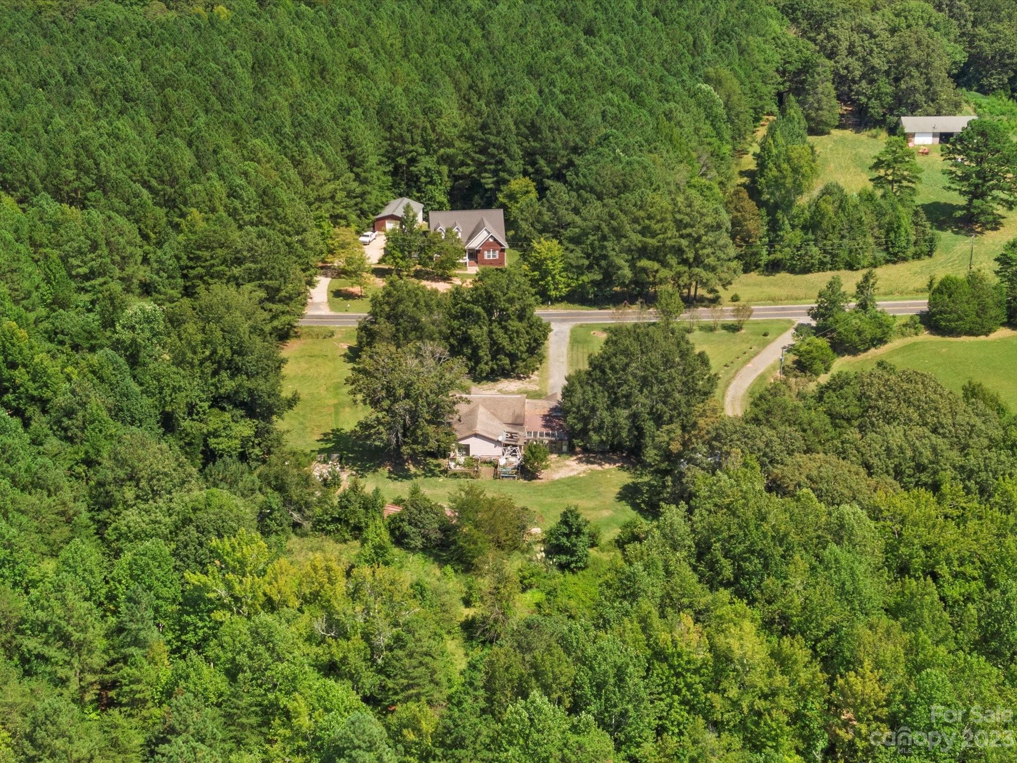 1893 Piedmont Road Blacksburg, SC 29702 - Photo 7 of 20 Gallery Image 7