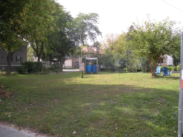 $180,000 | 3711 North 1st Street, Unit 3713, Milwaukee, WI 53212