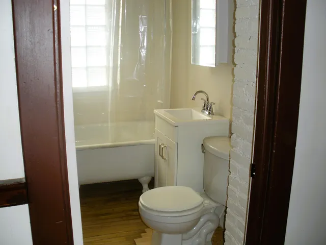 $180,000 | 3711 North 1st Street, Unit 3713, Milwaukee, WI 53212