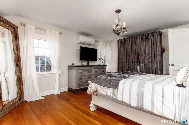 $699,900 | 52 Elder Street, Milford, CT 06460