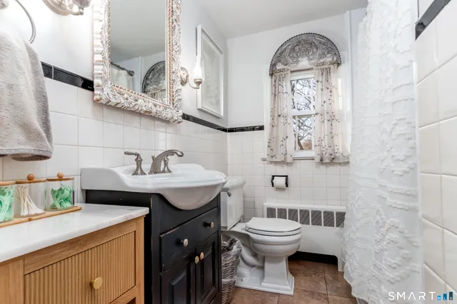 $699,900 | 52 Elder Street, Milford, CT 06460