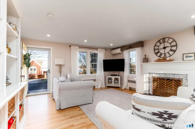 $699,900 | 52 Elder Street, Milford, CT 06460