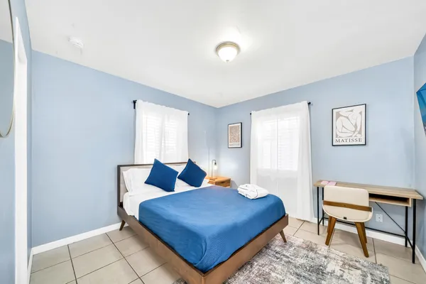 $3,950 | 3331 Lake Avenue, West Palm Beach, FL 33405