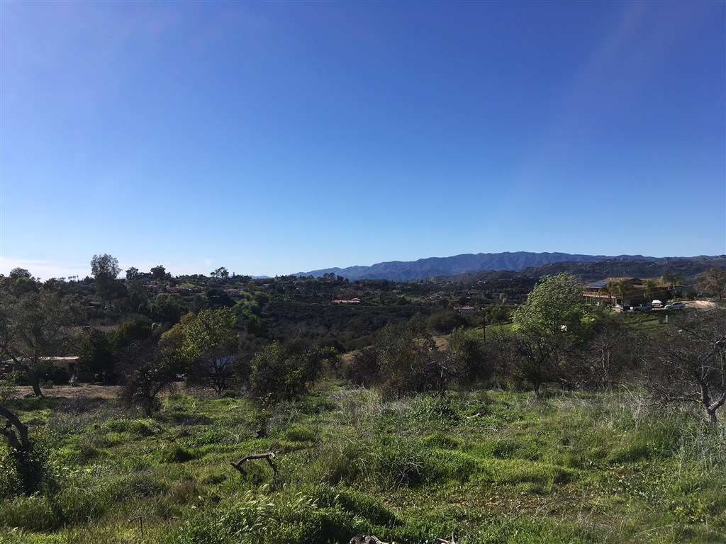2 Riverview Dr@mr Ranch Fallbrook, CA 92028 - Photo 5 of 9