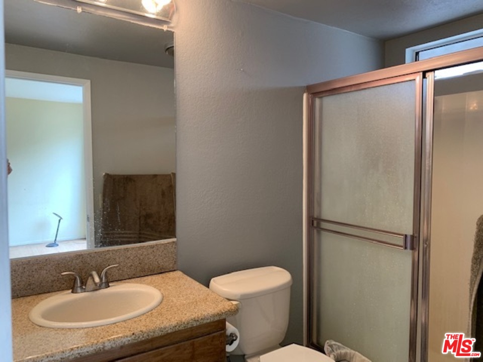 1244 Valley View Road, Unit 129 Glendale, CA 91202 - Photo 11 of 16 Gallery Image 11