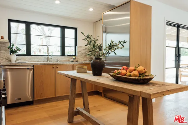 $14,000 | 1560 South Calle Palo Fierro, Palm Springs, CA 92264