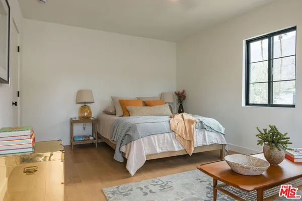 $14,000 | 1560 South Calle Palo Fierro, Palm Springs, CA 92264