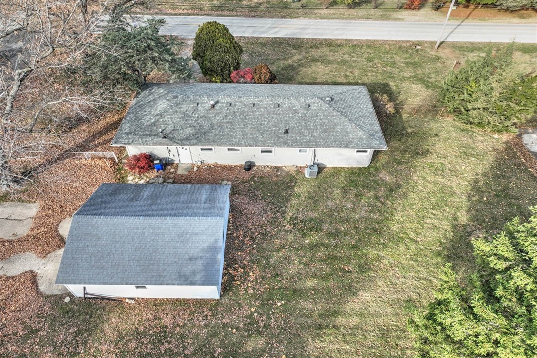 191 Grove Road Decatur, IL 62521 - Photo 5 of 28