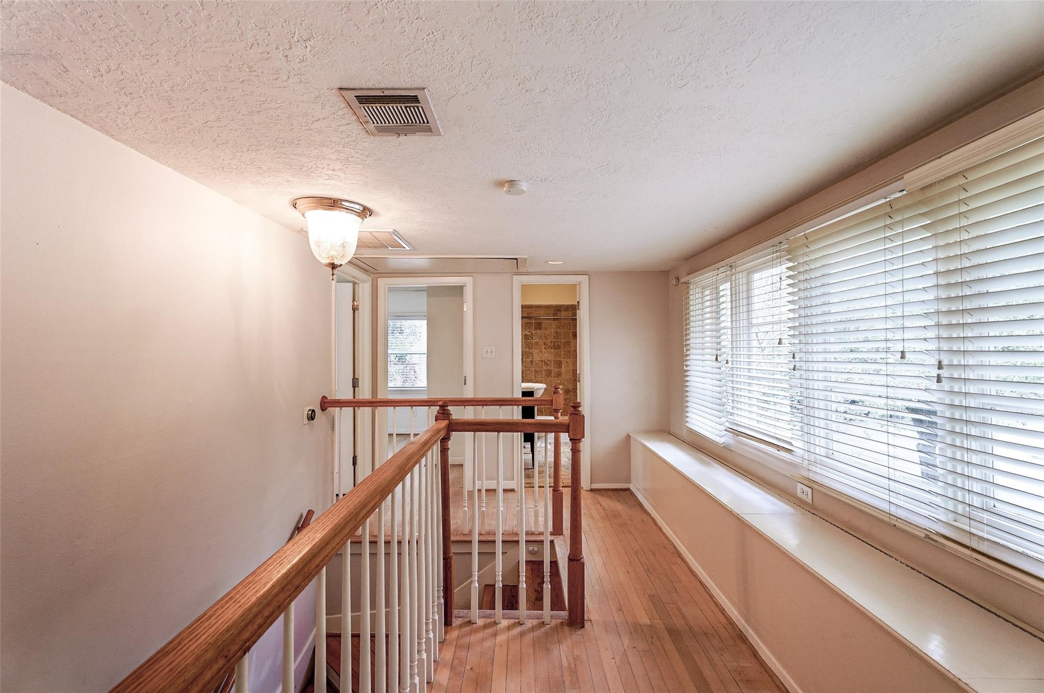 3827 Drake Street Houston, TX 77005 - Photo 15 of 29 Gallery Image 15