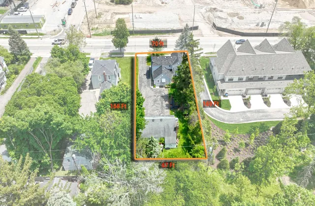 $889,000 | 248 South Center Street, Northville, MI 48167