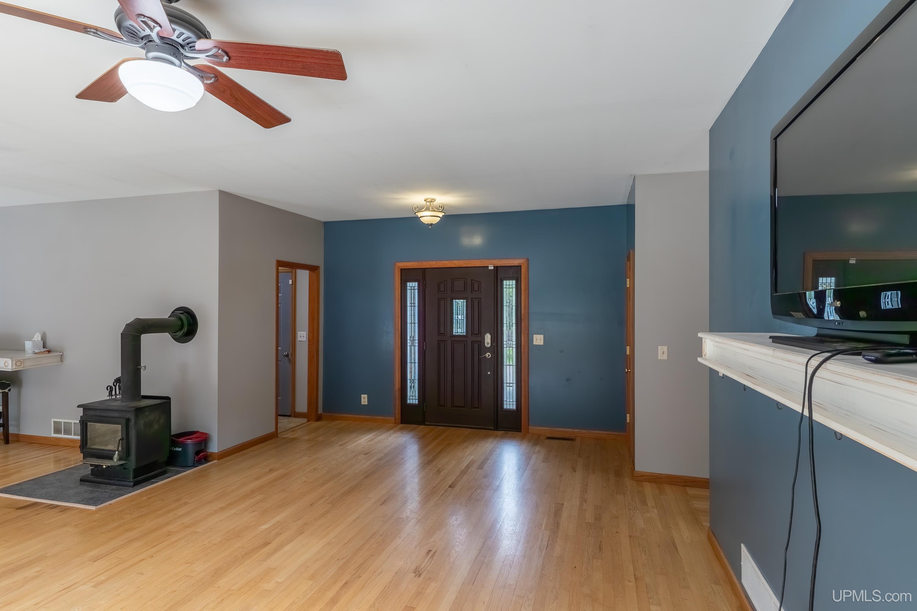 25659 South Entry Road Chassell, MI 49916 - Photo 5 of 70 Gallery Image 5