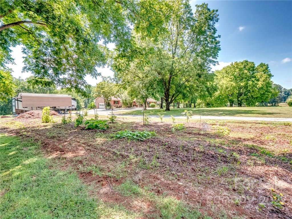 10716 Old Camden Road Midland, NC 28107 - Photo 38 of 44 Gallery Image 38