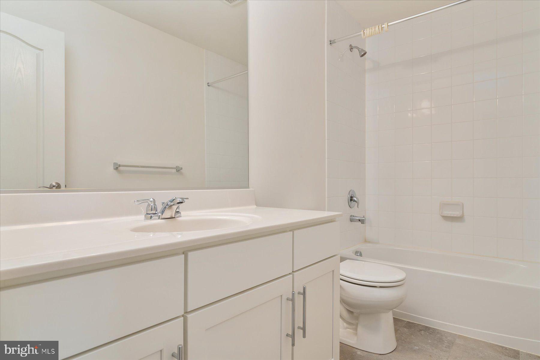 942 Winter Run Road Middle River, MD 21220 - Photo 24 of 29 Upper Level Hall Bathroom