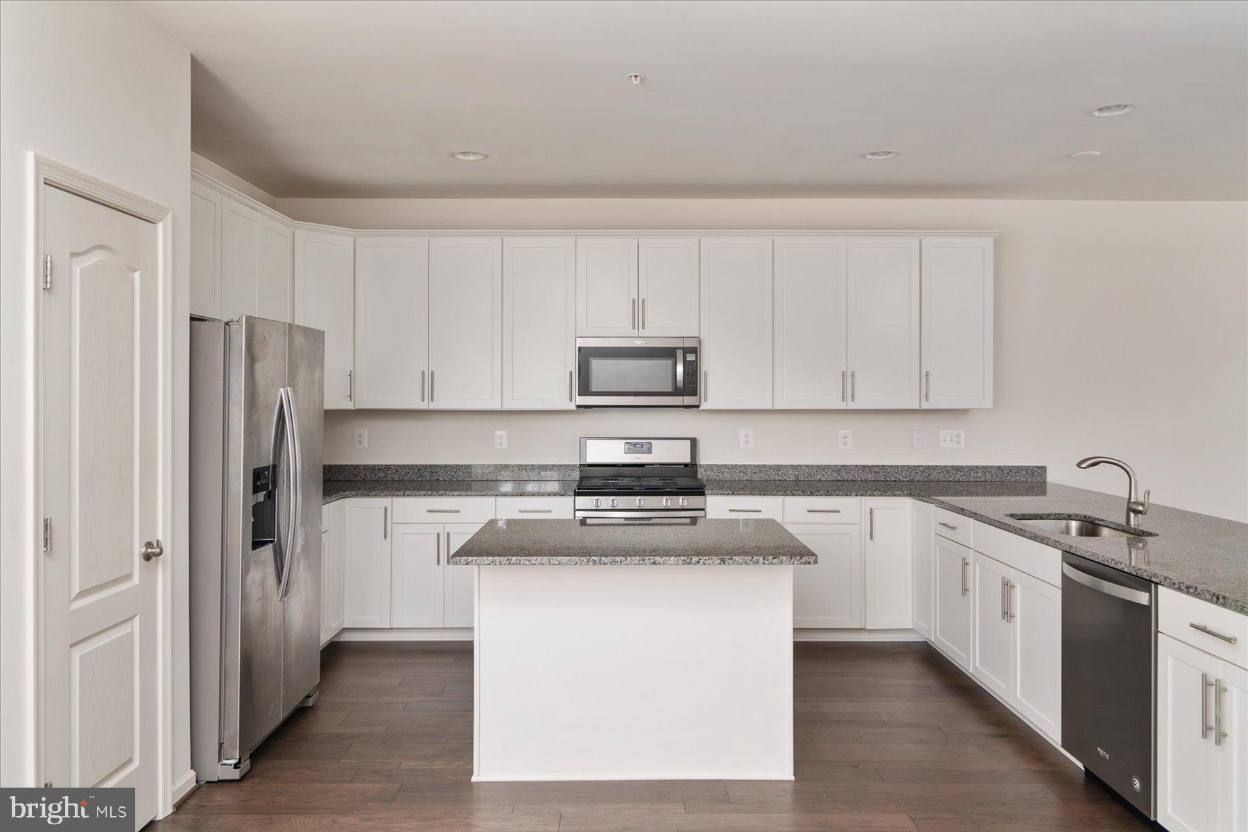 942 Winter Run Road Middle River, MD 21220 - Photo 5 of 29 Kitchen