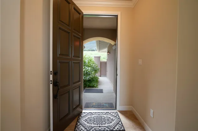 $4,200 | 66 Awela Circle, Unit 2802, Wailuku, HI 96793