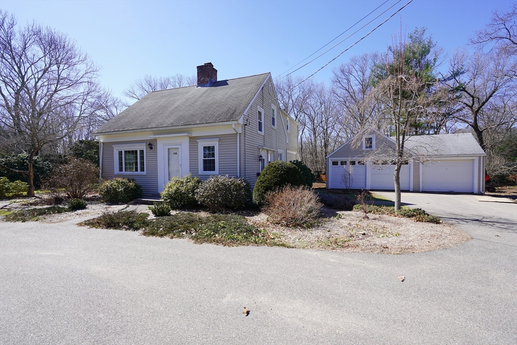 118 Berwick Road Attleboro, MA 02703 - Photo 1 of 40 Gallery Image 1