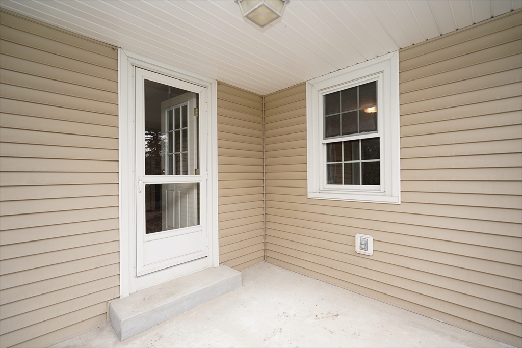 118 Berwick Road Attleboro, MA 02703 - Photo 33 of 40 Gallery Image 33