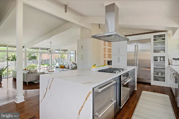 $1,550,000 | 1924 Thomas Drive, Annapolis, MD 21409