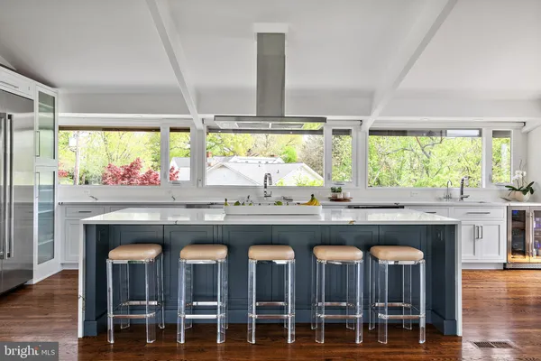 $1,550,000 | 1924 Thomas Drive, Annapolis, MD 21409